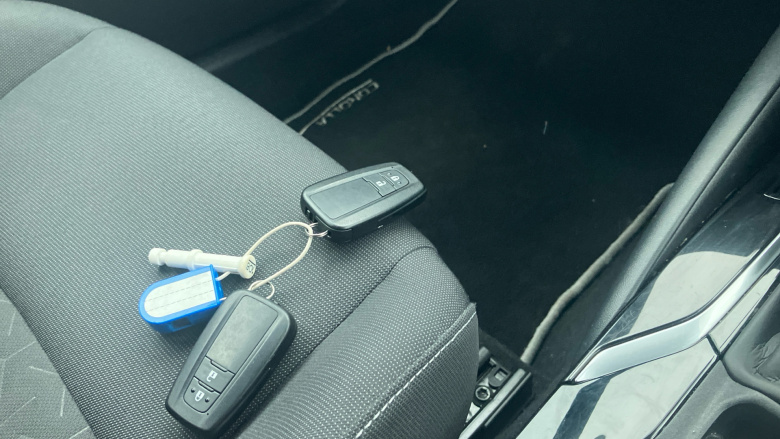 Toyota Corolla 1.8 VVT-i Hybrid Icon Tech 5dr CVT Hybrid Hatchback